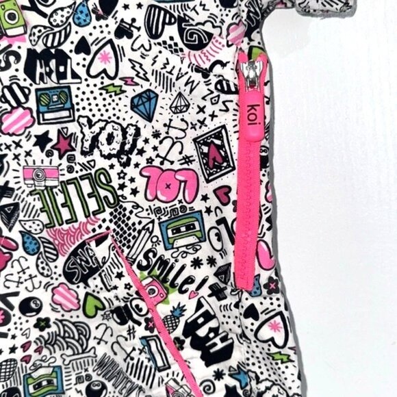 Koi Lite Womens Scrub Top S White Pink Fun Print Short Sleeves Zipper Pockets - Picture 4 of 8